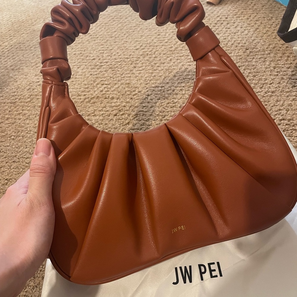 JW PEI BAGGI Choco Bag